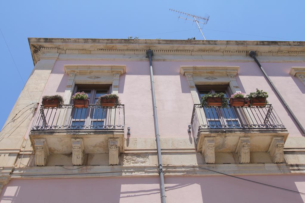 Hotel Posta Syrakus Exterior foto